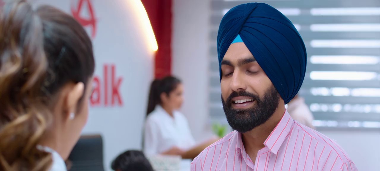 Gaddi Jaandi Ae Chalaangaan Maardi (2023) WEBRip Punjabi 720p AVC HE-AAC 2.0 ESub.mkv.0001
